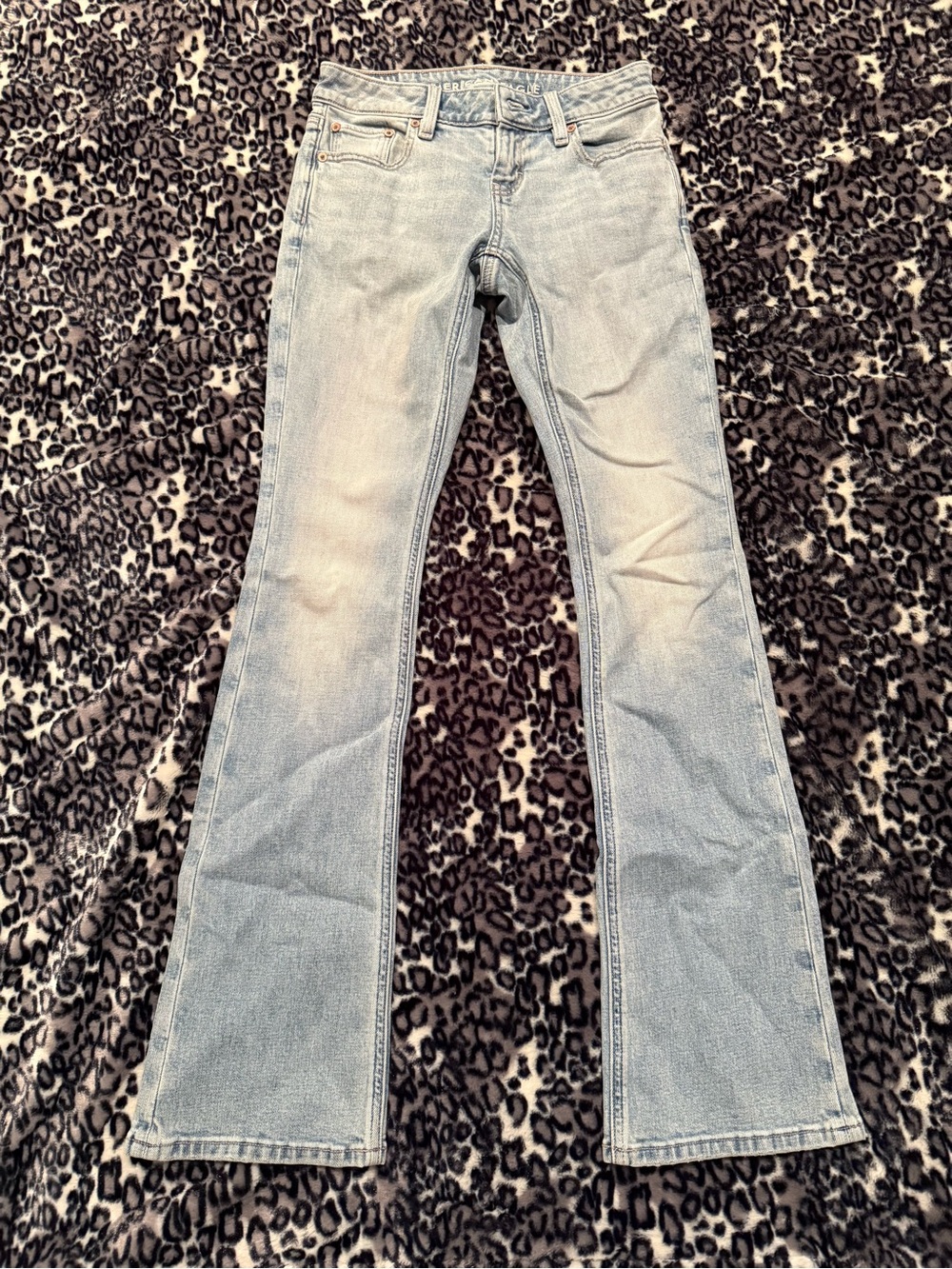 American Eagle Light Blue Women's Kickboot Jeans - size: 00 regular